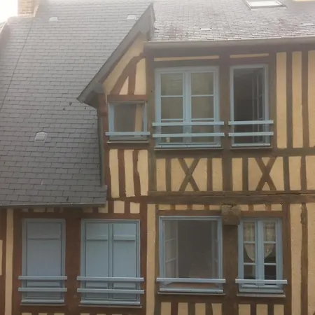 De Charme Au Coeur De Lejlighed